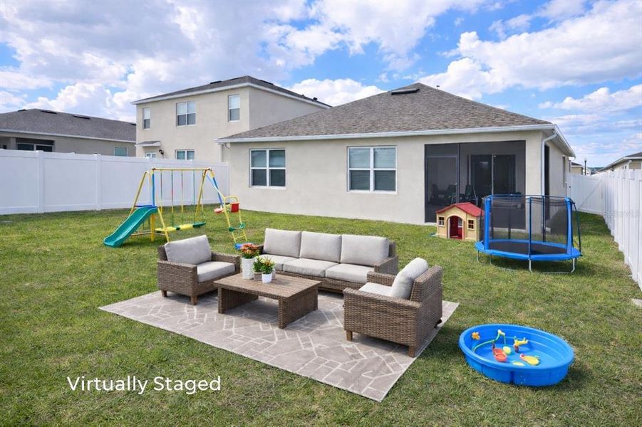 Exterior details and patio area of a home in Wind Meadows South, Bartow (Image 25).