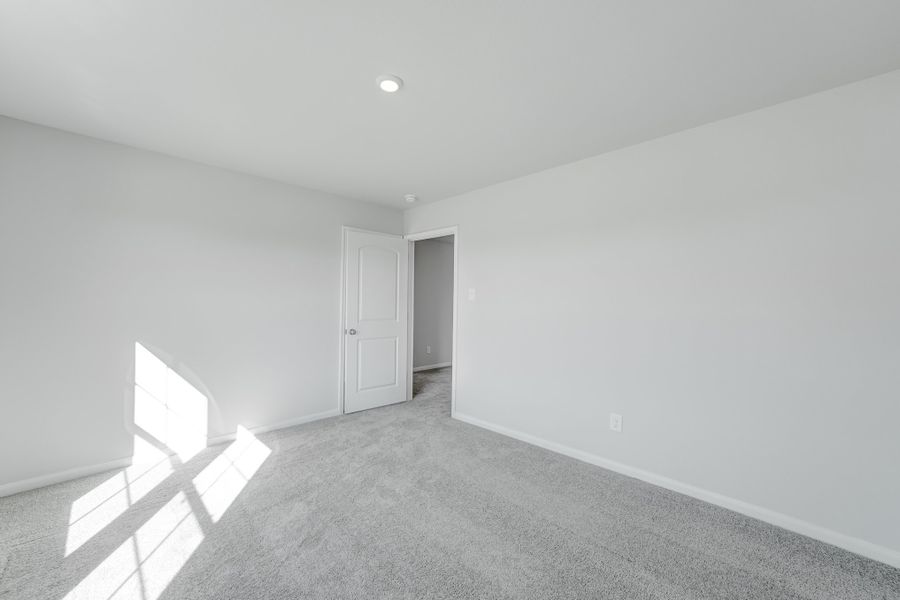 Representative unfurnished interior of a home built from the Adams by National HomeCorp in Lincolnton, Lincolnton (Image 33).