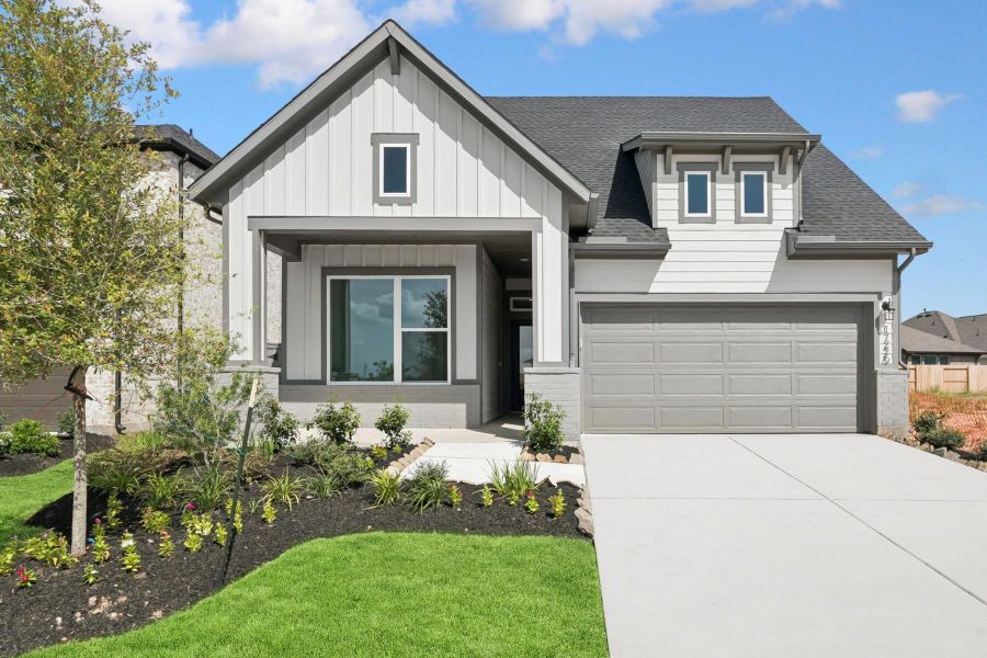 Welcome to The Harperville by David Weekley Homes. Move-In-Ready Now! Welcome to The Harperville by David Weekley Homes. Move-In-Ready Now!