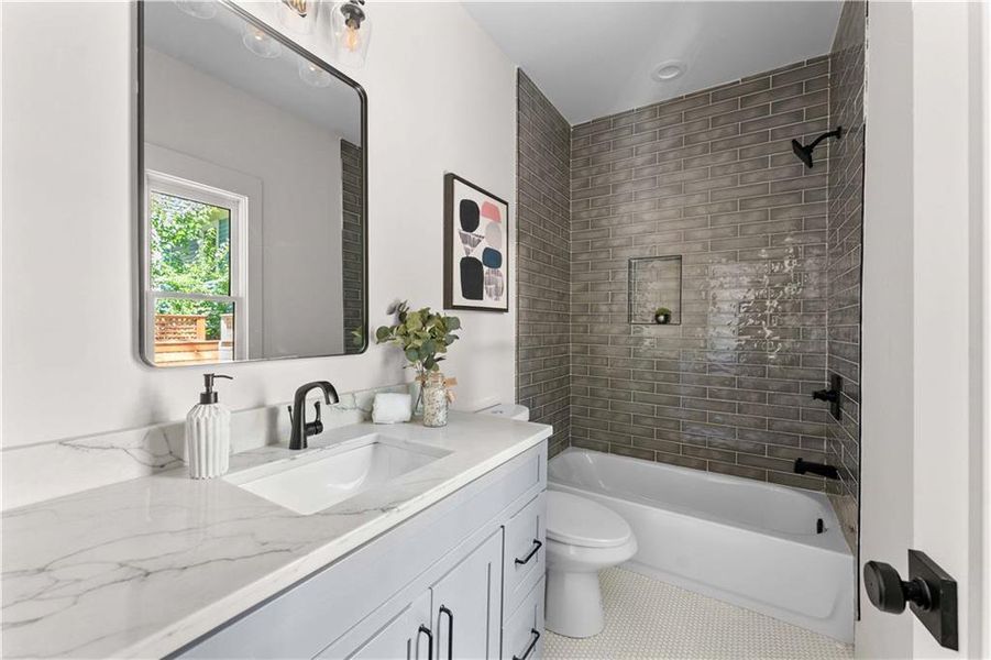 Furnished interior view inside a new home in , Atlanta (Image 14).