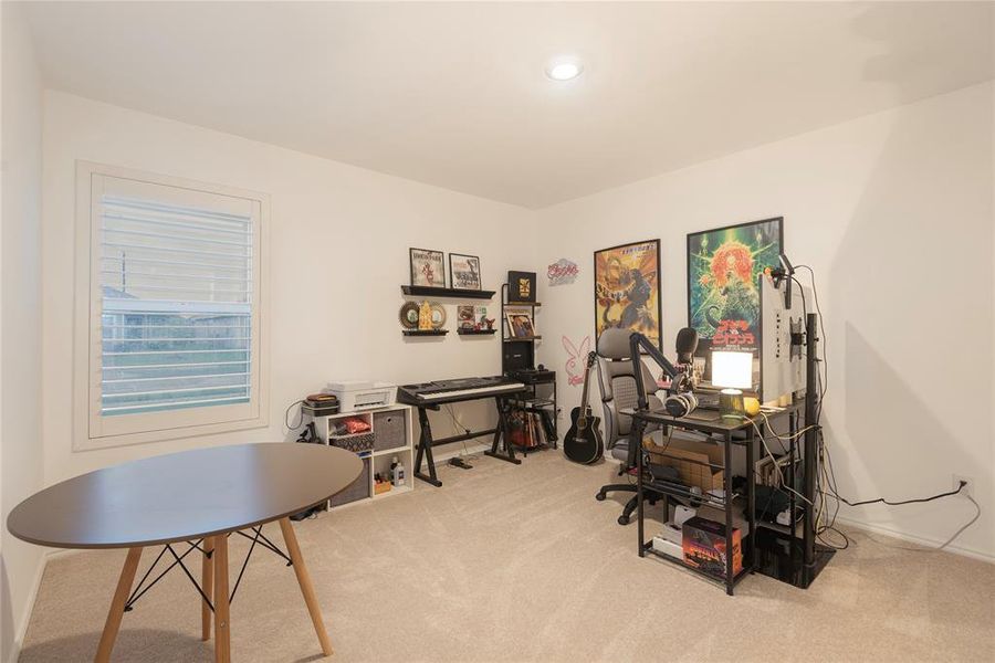 Furnished interior view inside a new home in Tillage Farms, Princeton (Image 17).