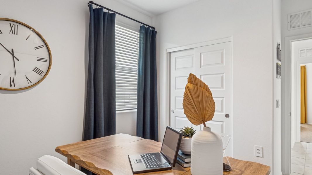 Furnished interior view inside a new home in Heartland Ranch, Coolidge (Image 32).