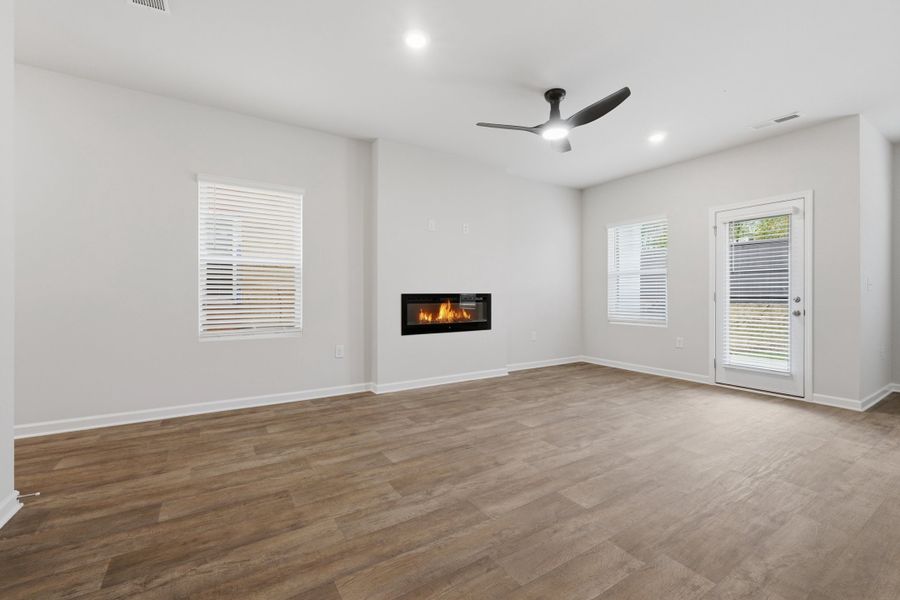 4br New Home in Powder Springs, GA. - Slide 3 4br New Home in Powder Springs, GA. - Slide 3