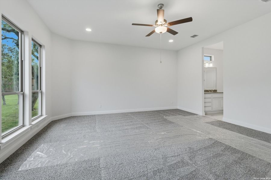 Spacious, unfurnished interior of a new home in , Bulverde (Image 27). Spacious, unfurnished interior of a new home in , Bulverde (Image 27).