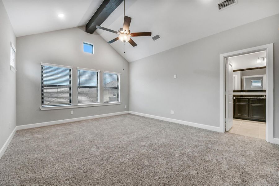 Spacious, unfurnished interior of a new home in , Richmond (Image 23).