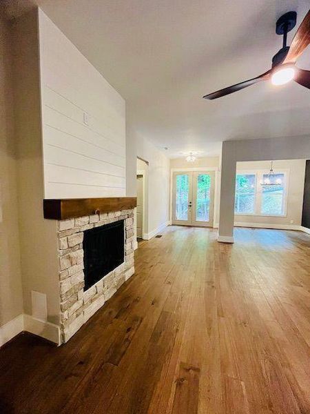 Spacious, unfurnished interior of a new home in , Waleska (Image 19).