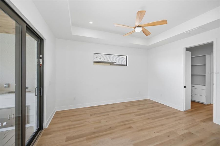 Spacious, unfurnished interior of a new home in , Port Charlotte (Image 73). Spacious, unfurnished interior of a new home in , Port Charlotte (Image 73).