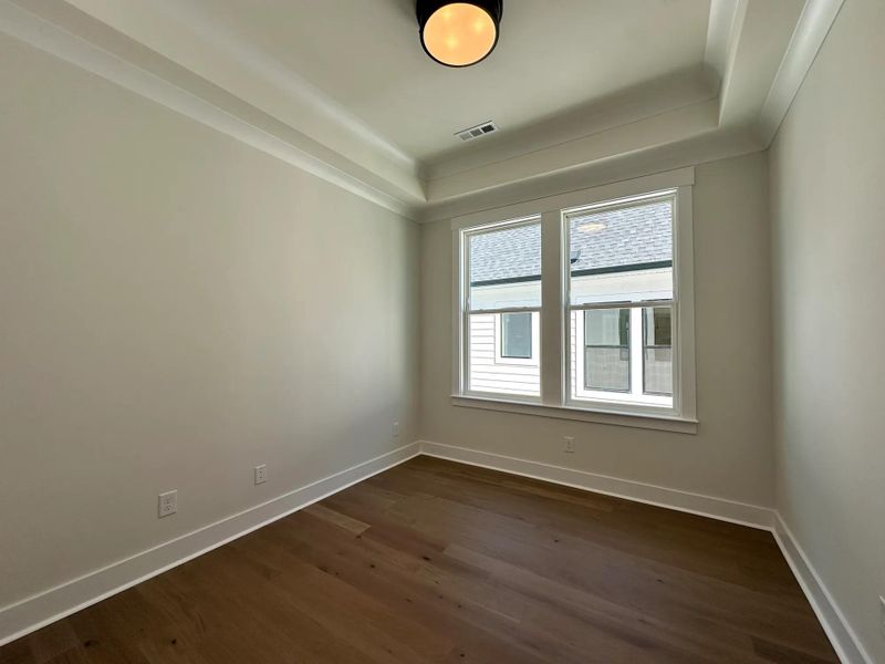 The Ballar B Bedroom 3