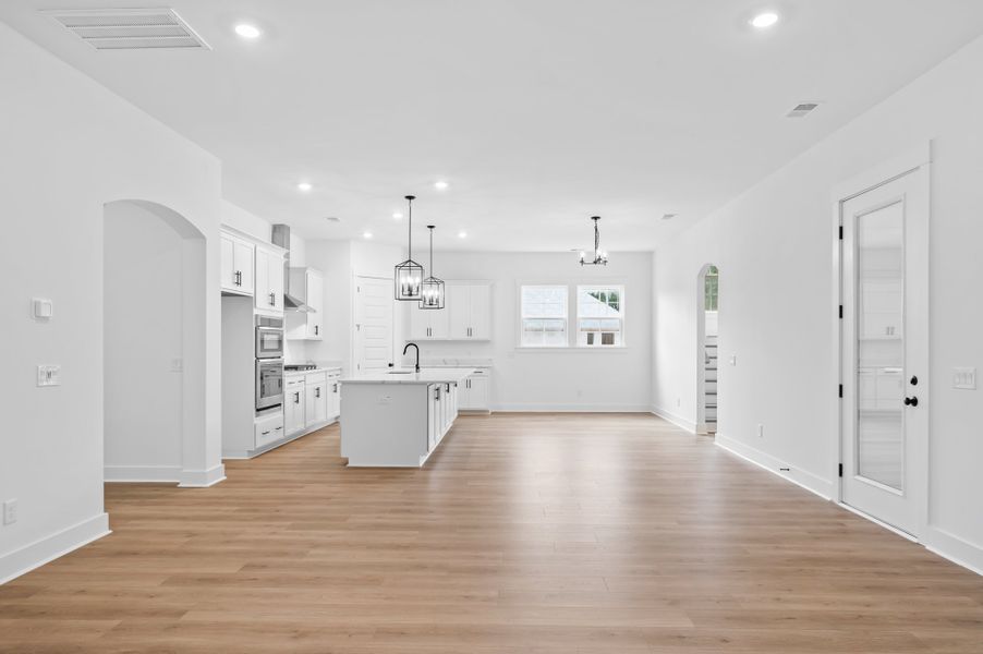 Representative unfurnished interior of a home built from the Sara by Hunter Quinn Homes in Beaufort County Homes, Beaufort (Image 25). Representative unfurnished interior of a home built from the Sara by Hunter Quinn Homes in Beaufort County Homes, Beaufort (Image 25).