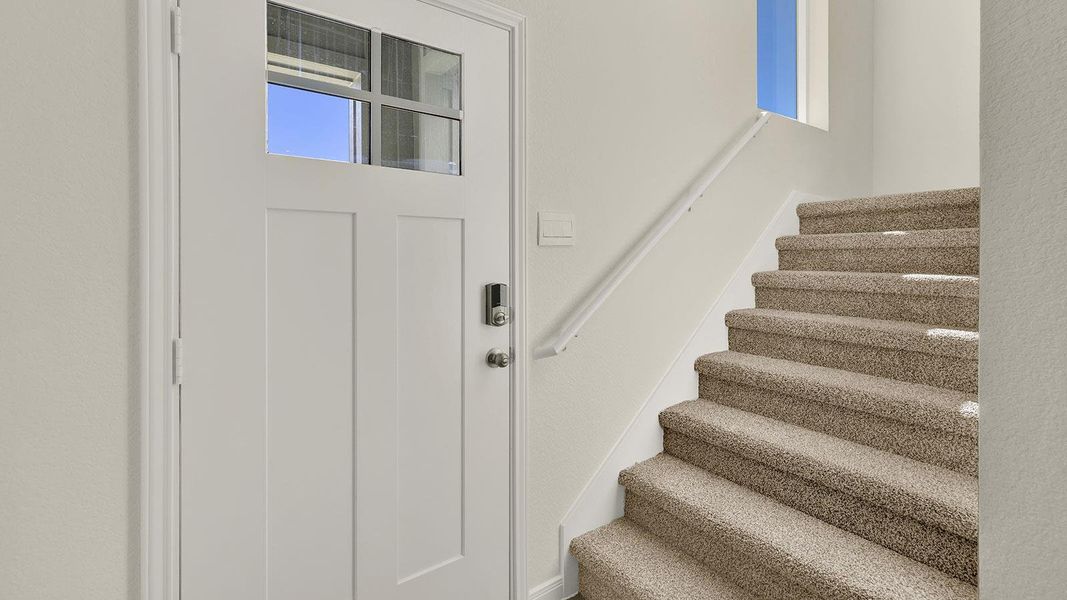 Image 26 of a home in Paramount.