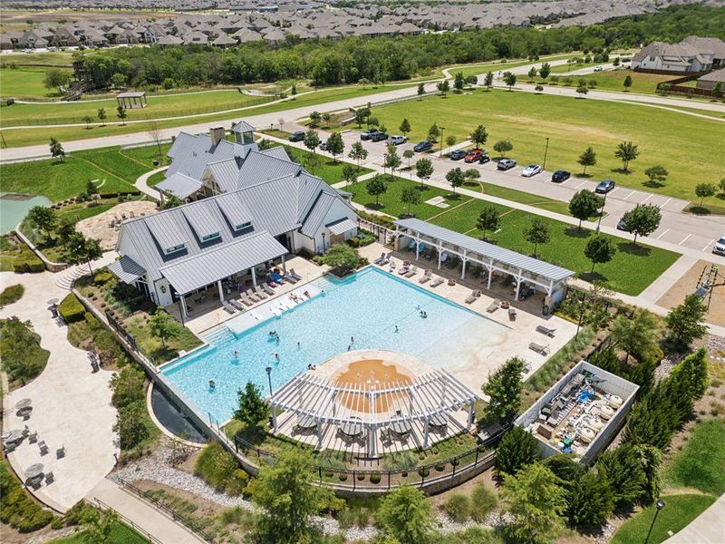 Community amenities in , Aubrey (Image 37).