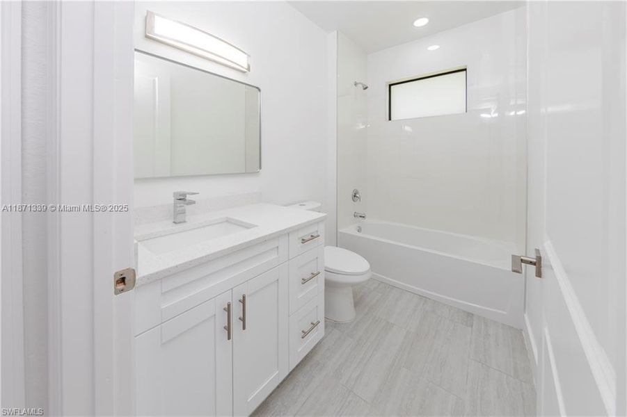 Furnished interior view inside a new home in , Lehigh Acres (Image 4).