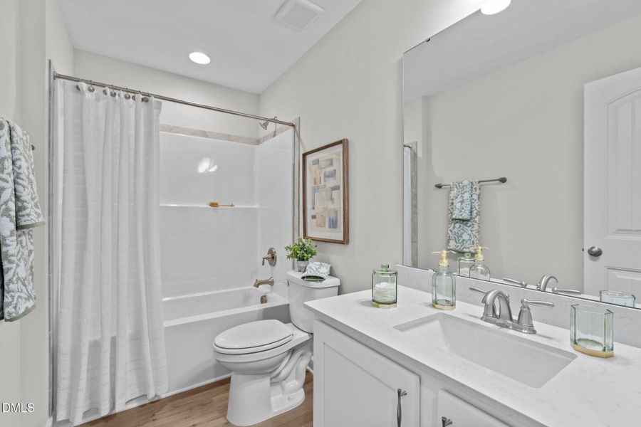 35-web-or-mls-2N6A8643 35-web-or-mls-2N6A8643