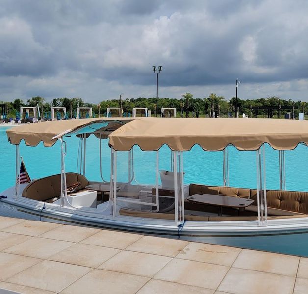 Community amenities in Lago Mar, Texas City (Image 35).