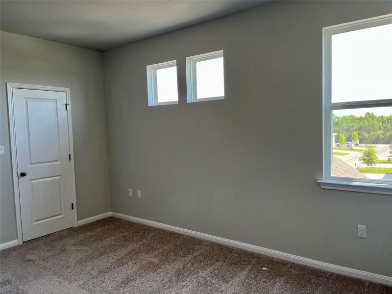 Secondary bedroom Secondary bedroom