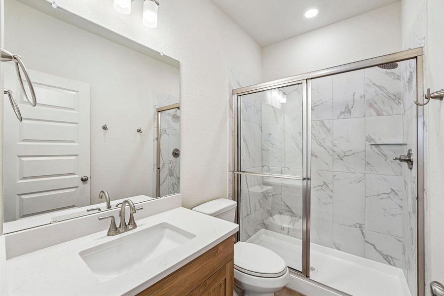 Furnished interior view inside a new home in Sunfield, Buda (Image 11).