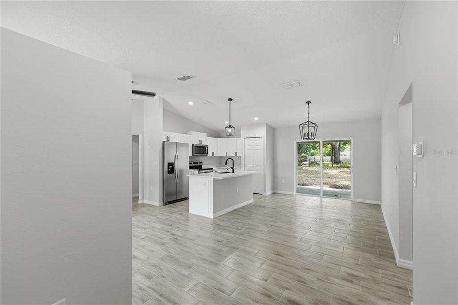 Image 15 of a home in .
