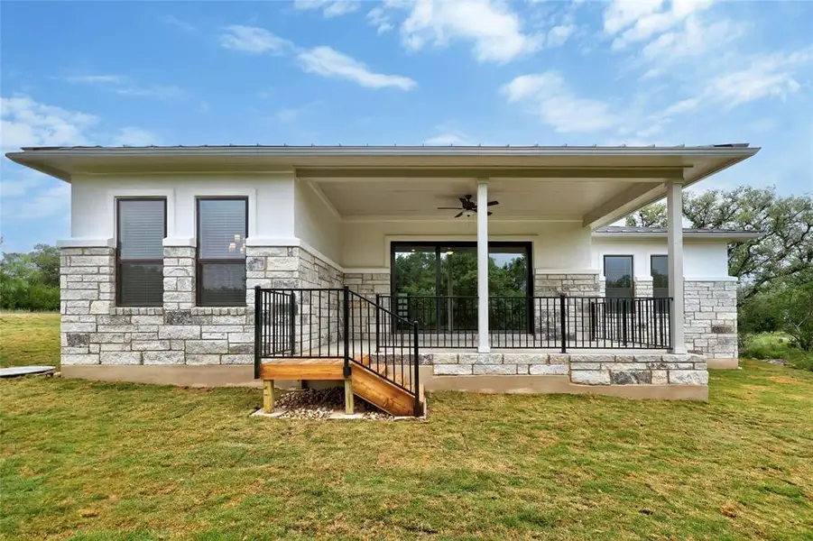 Exterior details of a home in Horseshoe Bay, Horseshoe Bay (Image 5).