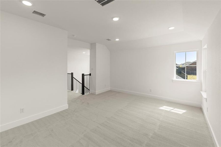 Spacious, unfurnished interior of a new home in Inspiration Collection at Union Park, Little Elm (Image 15).