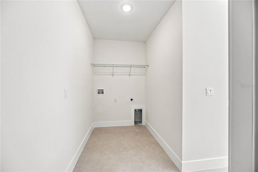 Spacious, unfurnished interior of a new home in , Venice (Image 11). Spacious, unfurnished interior of a new home in , Venice (Image 11).