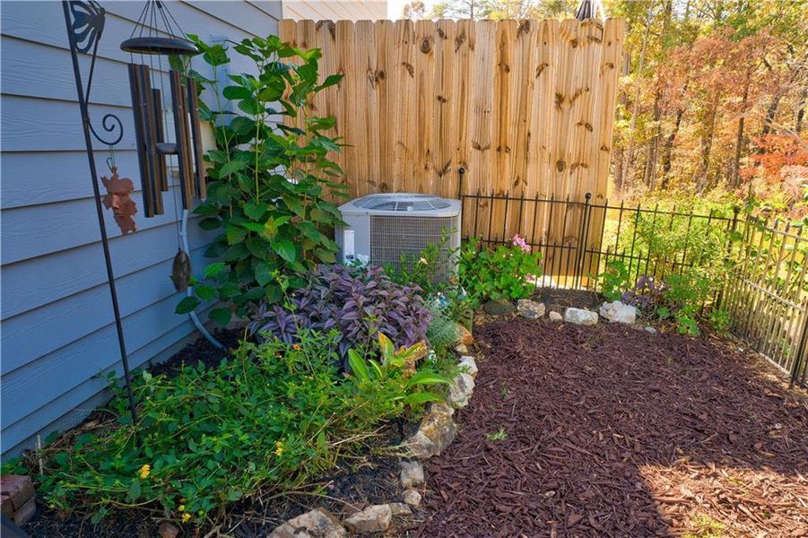 Exterior details and patio area of a home in , Dahlonega (Image 25).