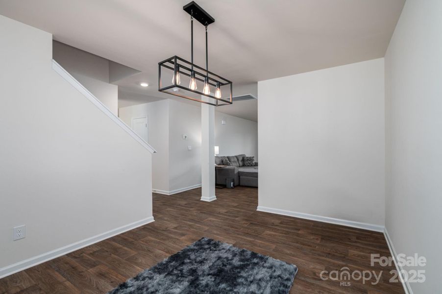 Spacious, unfurnished interior of a new home in Mills at Long Creek, Dallas (Image 27).