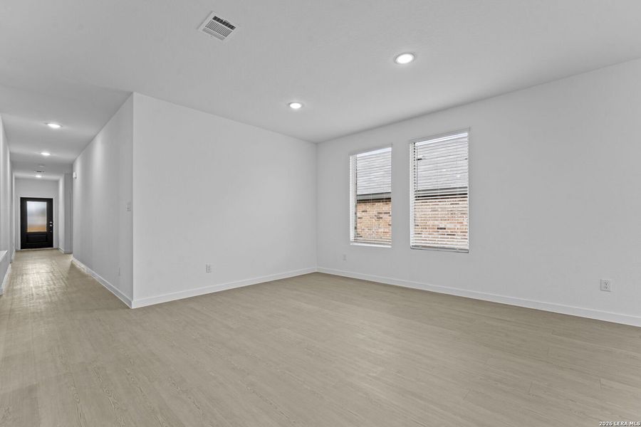 Spacious, unfurnished interior of a new home in Grace Valley, Marion (Image 29).