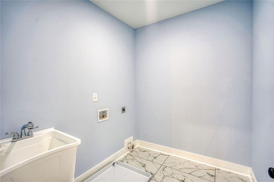 Spacious, unfurnished interior of a new home in , Conyers (Image 28). Spacious, unfurnished interior of a new home in , Conyers (Image 28).