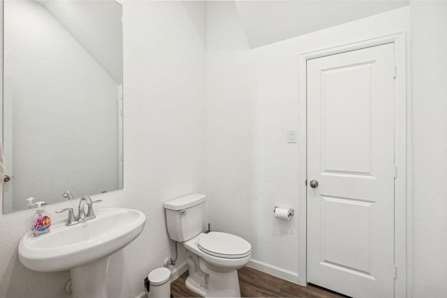 Furnished interior view inside a new home in , Fulshear (Image 17).