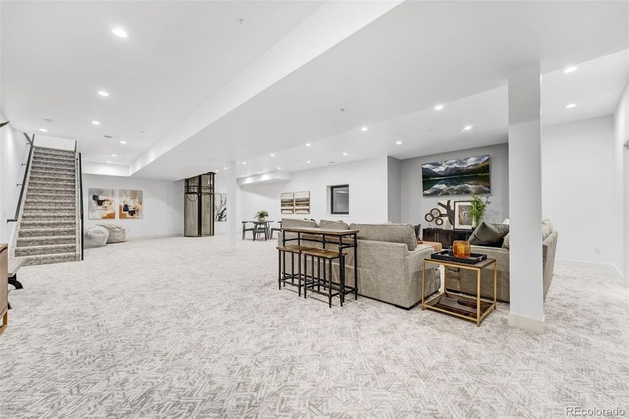 Furnished interior view inside a new home in , Superior (Image 34).
