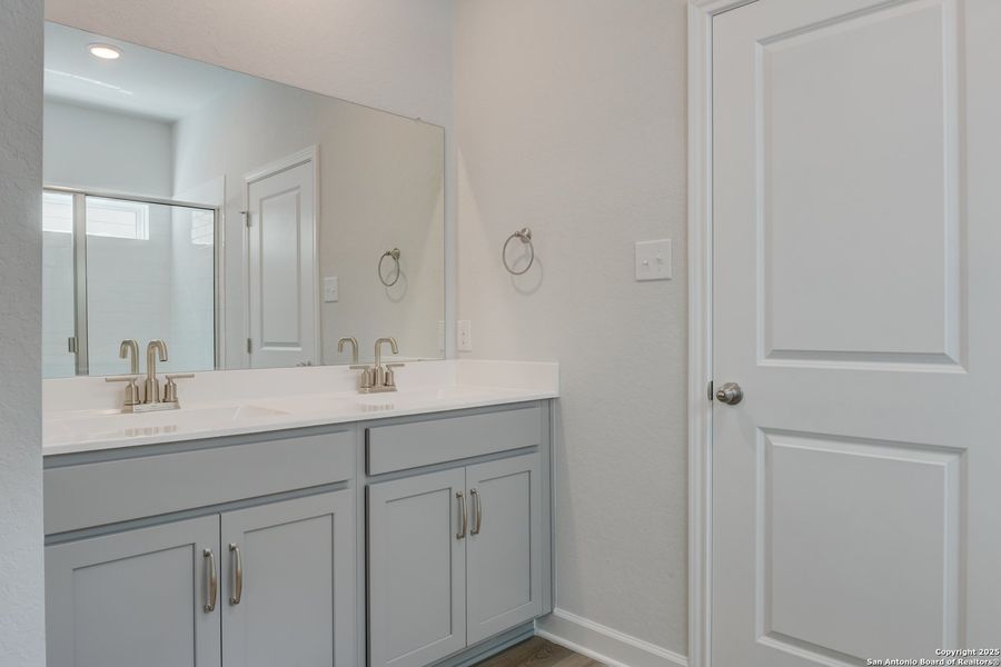 Furnished interior view inside a new home in Cordova Trails, Seguin (Image 6).