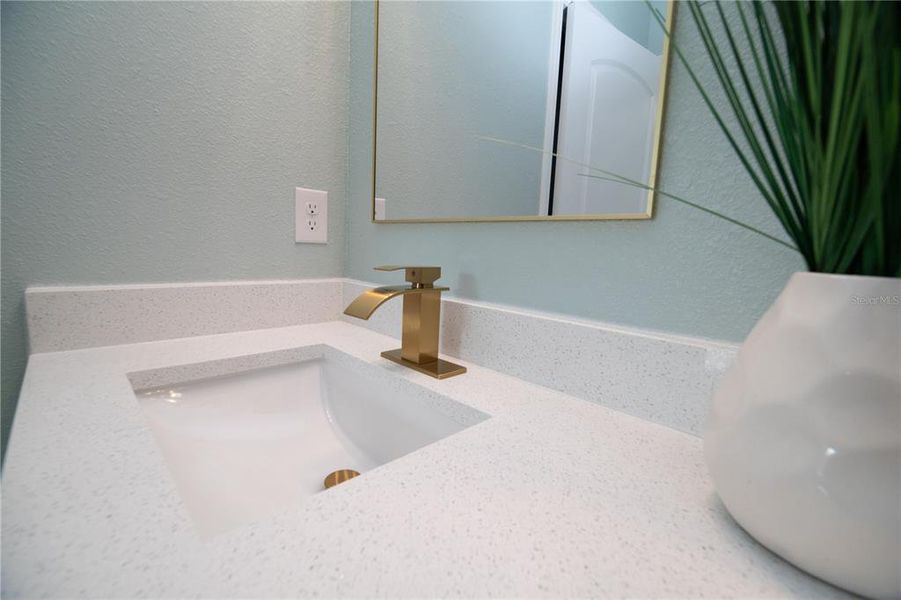 Close-up of interior finishes inside a home in , Lake Wales (Image 32).