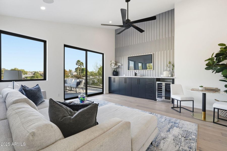 Upstairs Bonus room Upstairs Bonus room