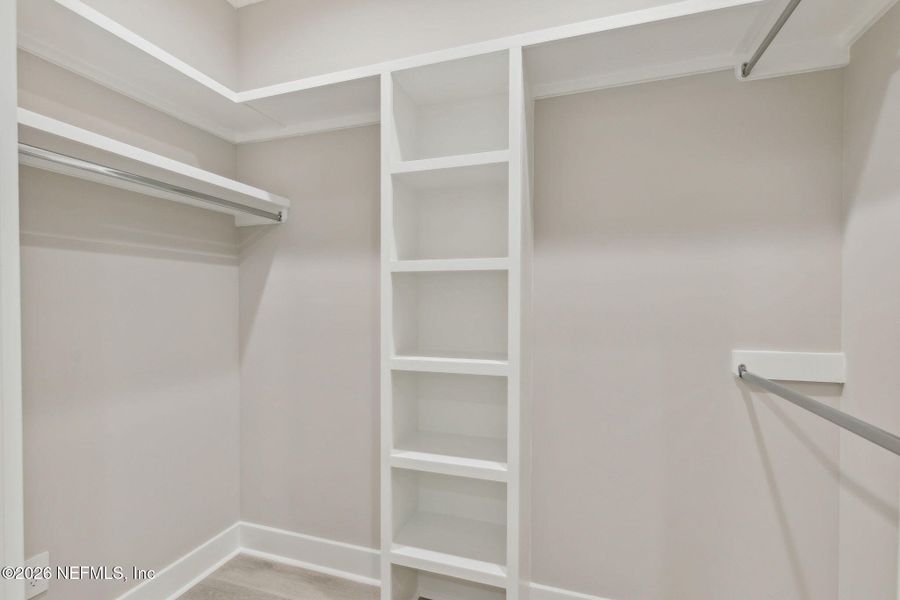 Spacious, unfurnished interior of a new home in , Yulee (Image 21).