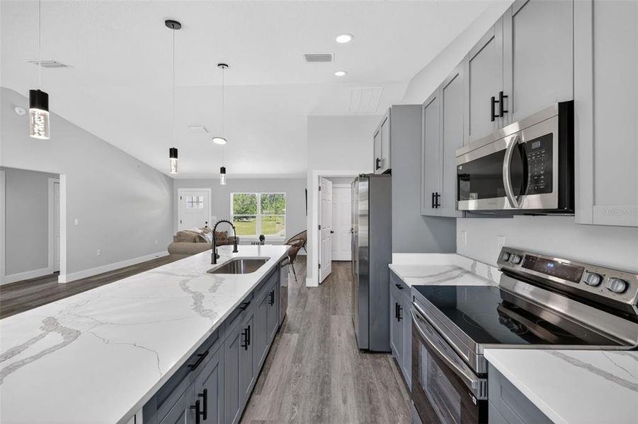 Furnished interior view inside a new home in , Dunnellon (Image 9).