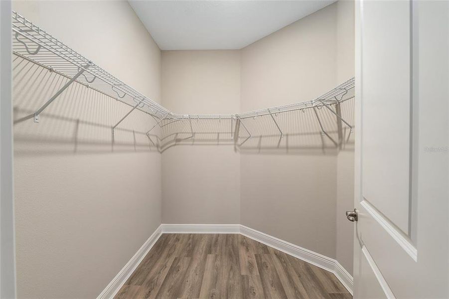 Spacious, unfurnished interior of a new home in , Ocala (Image 51).