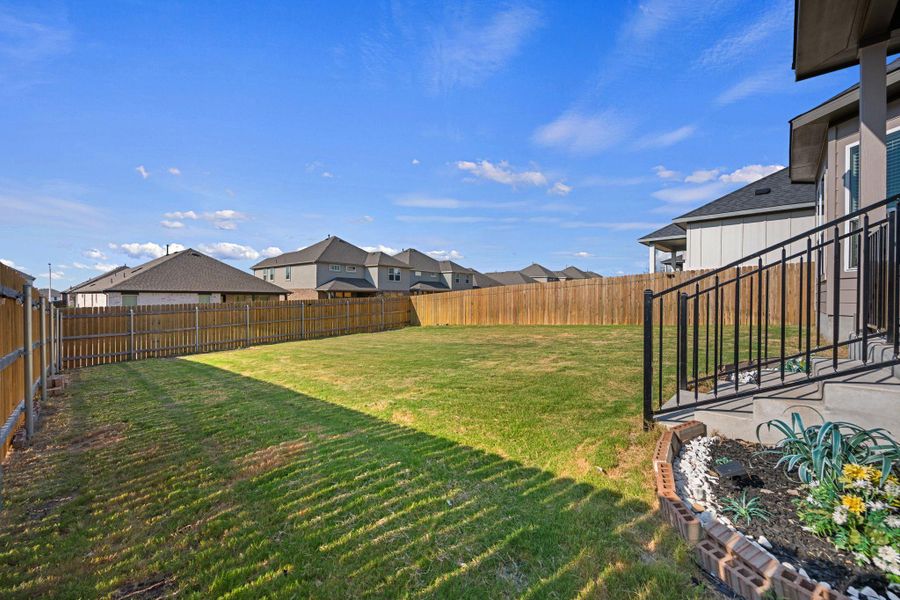Exterior details and patio area of a home in Cedar Brook, Leander (Image 3).
