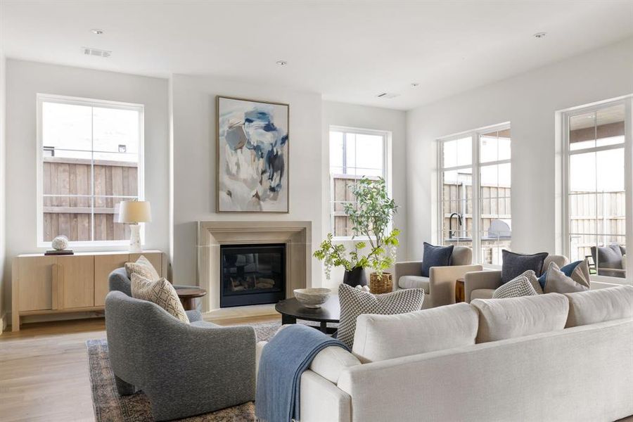 Furnished interior view inside a new home in , Dallas (Image 14).