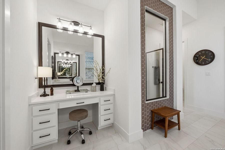 Furnished interior view inside a new home in La Cima, San Marcos (Image 10).