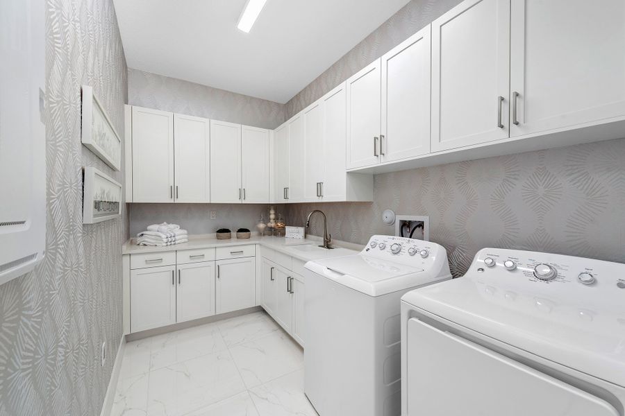 Representative furnished interior of a home built from the Pacifica by GL Homes in Lotus Edge, Boca Raton (Image 10).