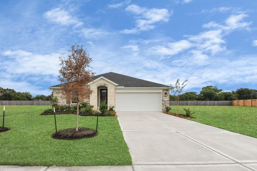 Image 38 of a home in Sunrise Cove: Landmark Collection.