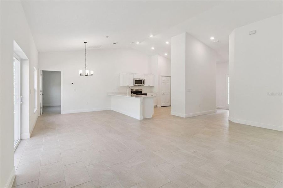 Spacious, unfurnished interior of a new home in , Yeehaw Junction (Image 25). Spacious, unfurnished interior of a new home in , Yeehaw Junction (Image 25).