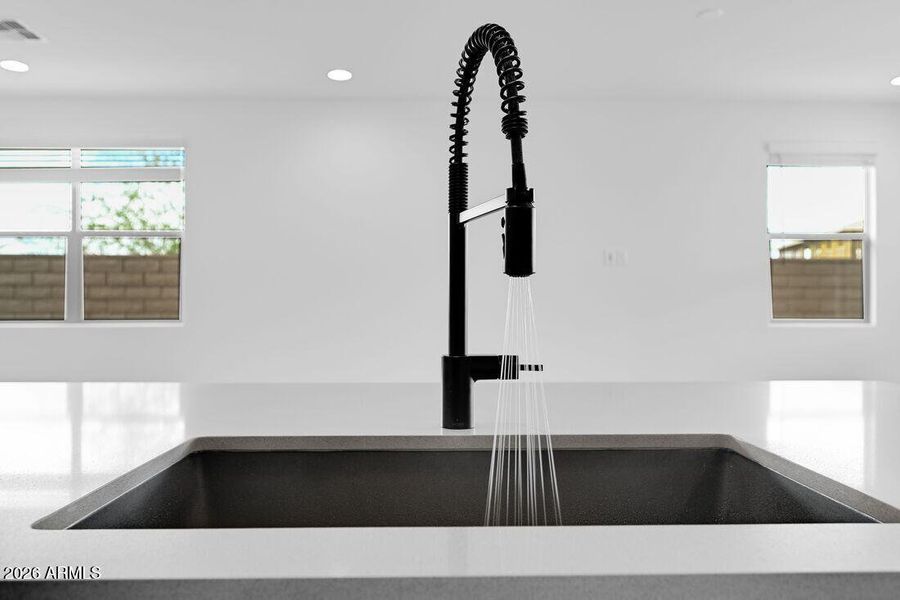 hj-az-phoenix-lucero-sandstone-lot-61-ki hj-az-phoenix-lucero-sandstone-lot-61-ki