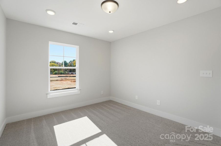 Secondary bedroom