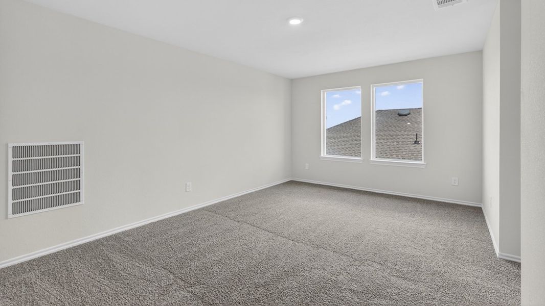 Spacious, unfurnished interior of a new home in Oak Valley Estates, Bullard (Image 17). Spacious, unfurnished interior of a new home in Oak Valley Estates, Bullard (Image 17).