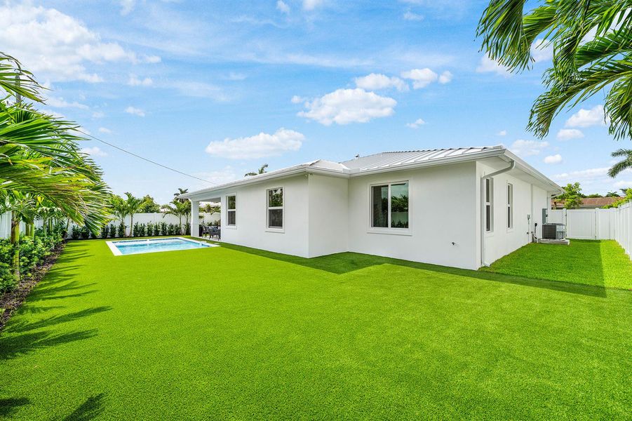 047-1101Southwest13thDrive-BocaRaton-FL-