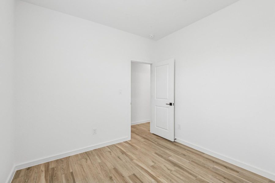 Bedroom 2 (*Photo not of actual home and used for illustration purposes only.)