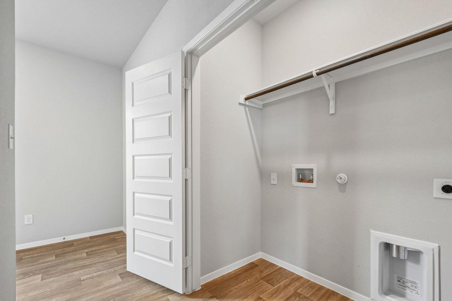 Spacious, unfurnished interior of a new home in Harvest Ridge, Elgin (Image 21). Spacious, unfurnished interior of a new home in Harvest Ridge, Elgin (Image 21).