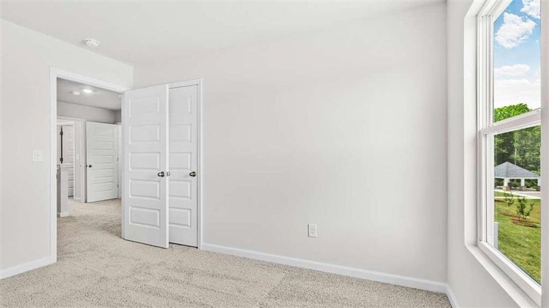 Spacious, unfurnished interior of a new home in Echo Glen, Stockbridge (Image 18).