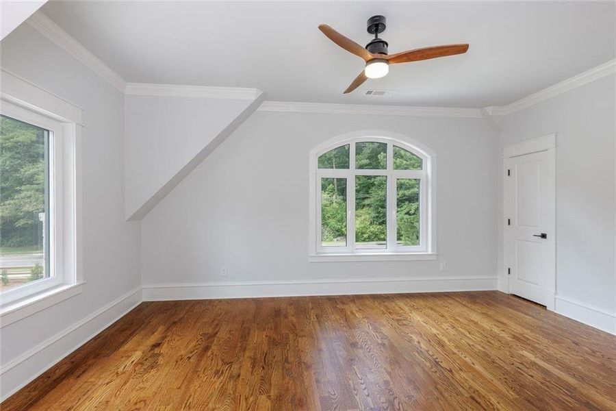 Spacious, unfurnished interior of a new home in , Roswell (Image 65).